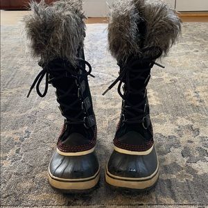 Sorel women’s (I think Joan of Arctic) boots